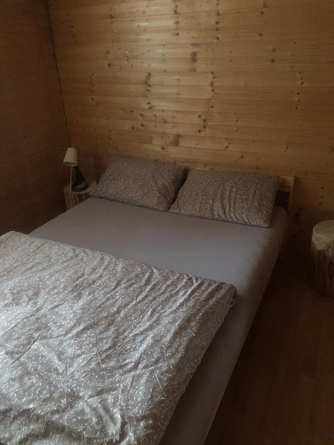 ZelizyChata U Certovych Hlav别墅 外观 照片